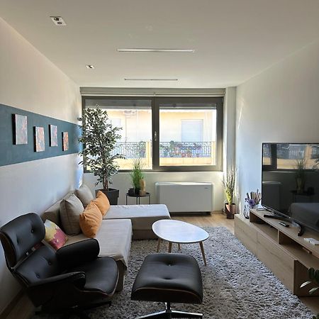 Urban Apartment Amaliada Extérieur photo